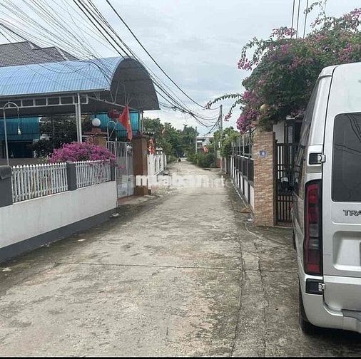 Siêu mẫu , Nguyên khê , Đông Anh 74.6m2 x MT5m ,16 chỗ tránh - giá tốt