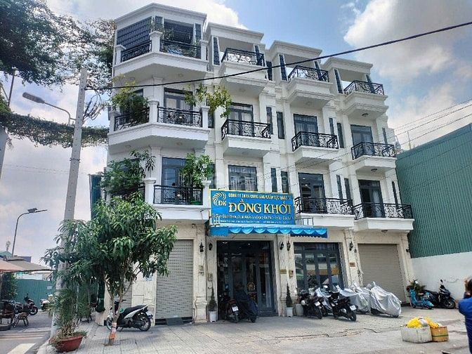 Bán nhà mặt phố liền kề khu Tên Lửa,Bình Tân, Tp.HCM 