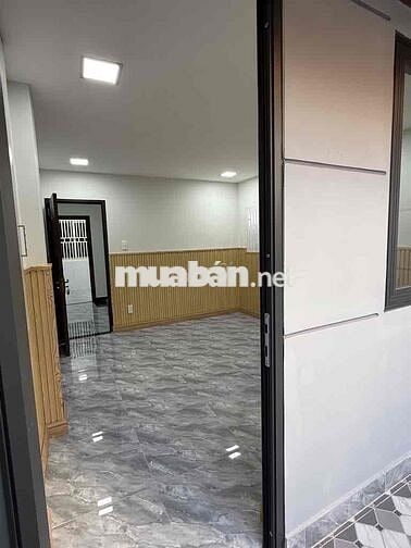 Nhà Trung Tâm - Quận 8 - sát quận 1 - 50m2 - 3 tầng - 4 phòng -hơn 5ty
