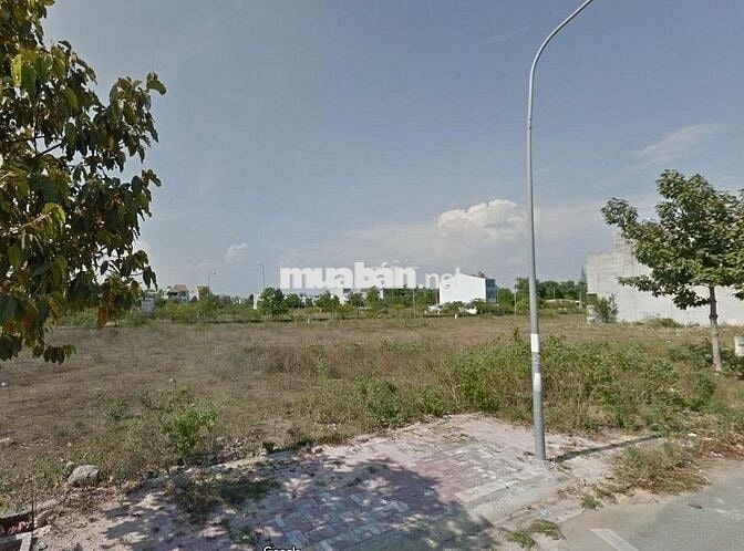 Lô đất hiếm DT lớn 1900 ngay góc ngã tư Nguyễn Thị Định - Trương Định