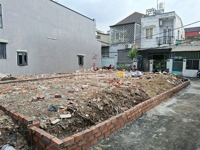  CỰC HIẾM, BÁN ĐẤT 2 MẶT TIỀN, PHẠM VĂN ĐỒNG, P.HBC, 71M2, CHỈ 4,4 TỶ.