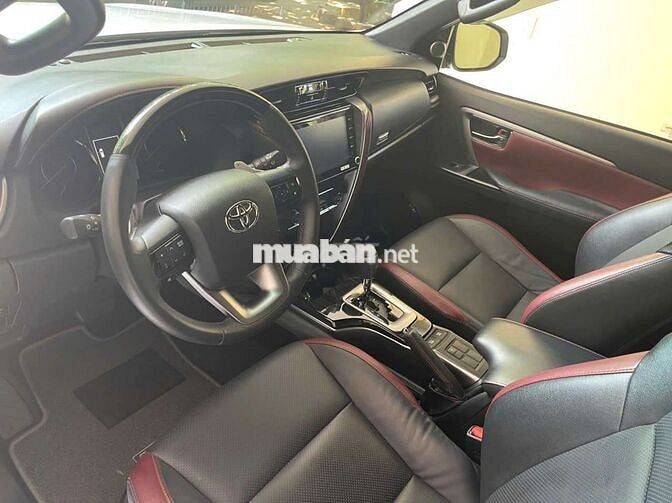 Fortuner Legender 2021, siêu phẩm, odo 9 ngàn km