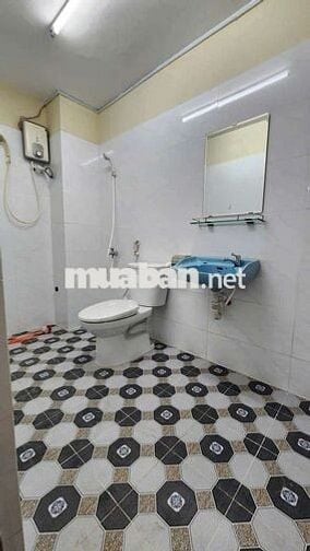 🐬🐬CHO THUÊ NHÀ TRẦN BÌNH TRỌNG P1 Q5