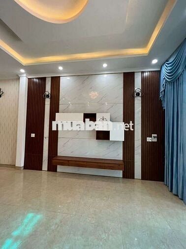 368/2 cách mạng tháng 8 .dt.4x20m 2 lầu 3 phòng