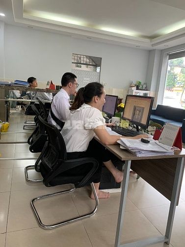 Tuyển Nhân Viên Môi giới, Chuyên Làm Căn Hộ Chung Cư, LCB Lên Tới 25tr