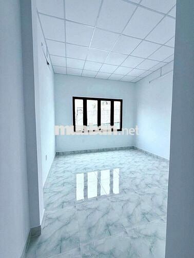 Nhà hẻm xe tải thông, gần chợ Bà Chiểu giáp q1 thuận tiện kinh doanh.