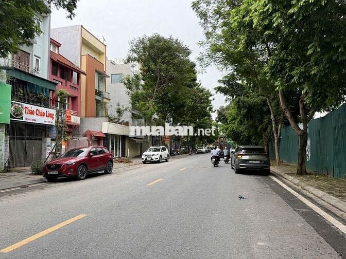 CẦN BÁN NHÀ MẶT PHỐ VIỆT HƯNG LONG BIÊN LONG BIÊN HÀ NỘI.