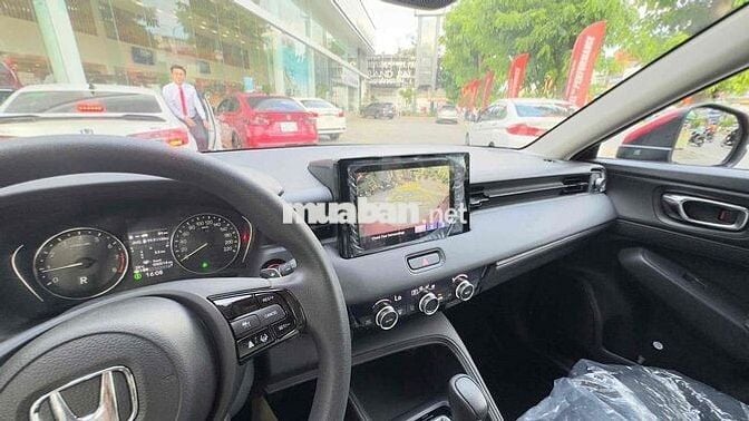 Honda HR-V 2024 G - 15 km Mới 100% - BAO RA TÊN