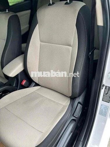 Hyundai Accent 2023 1.4 AT - 38000 km