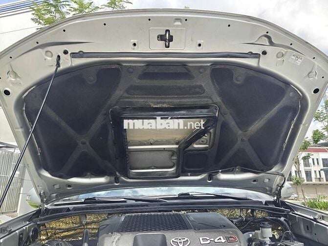 Toyota Fortuner 2013 MT Dầu
