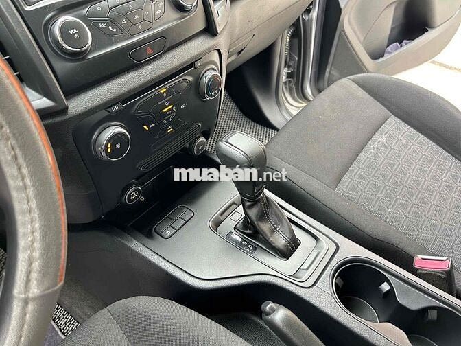 Ford Ranger XLS 2018 nhập Thái còn quá đẹp
