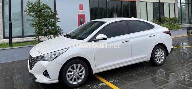 Hyundai Accent 2023 1.4 AT - 38000 km