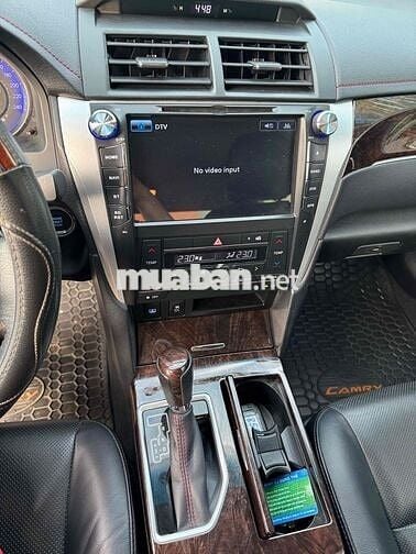 Toyota Camry 2016 2.5Q - 22000 km