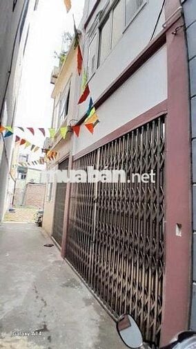 CẬU NHỜ BÁN NHÀ Ở PHÚC LỢI LONG BIÊN 4 TẦNG 48,5M MẶT TIỀN 3M8