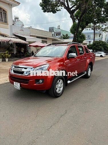 Isuzu Dmax 2016 LS 2.5 4x2 MT - 100000 km