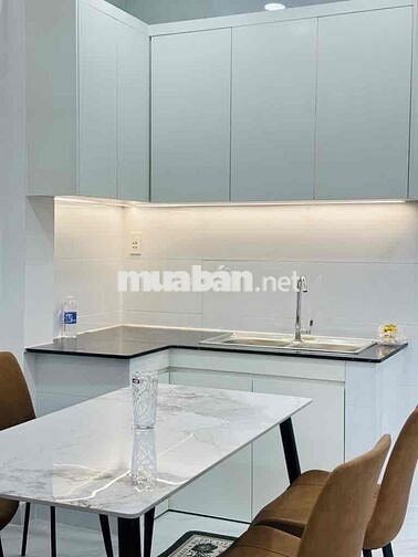 NẰM TRÊN TRỤC ĐƯỜNG BÙI ĐÌNH TUÝ HẺM XE HƠI CÁCH MẶT TIỀN 100m