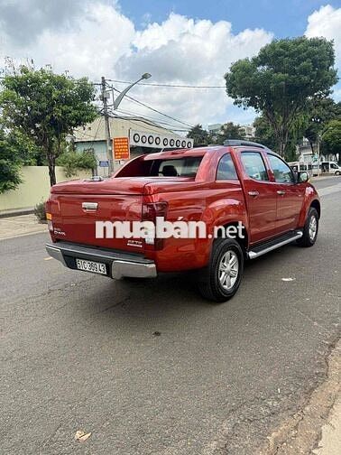Isuzu Dmax 2016 LS 2.5 4x2 MT - 100000 km