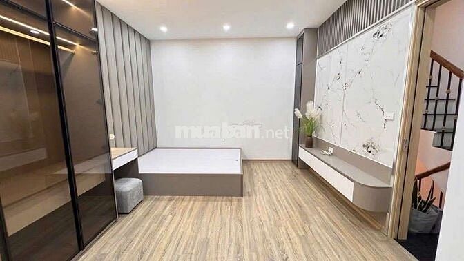 Hơn 7tỷ gần ngã tư Ô Chợ Dừa - ngõ thông - kinh doanh - full nội thất