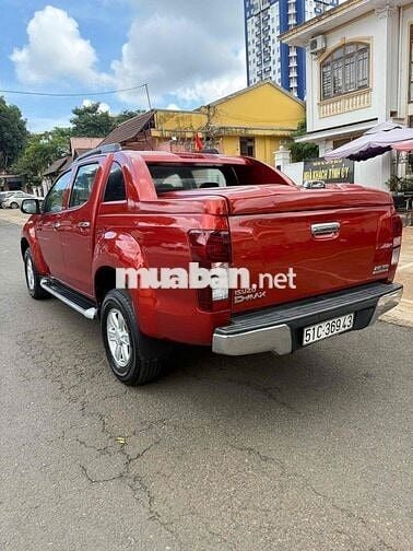 Isuzu Dmax 2016 LS 2.5 4x2 MT - 100000 km