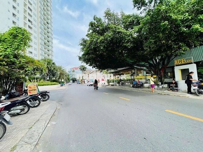 Sót 1 lô *** ngang 5m đường oto sát mặt tiền đường số 2
