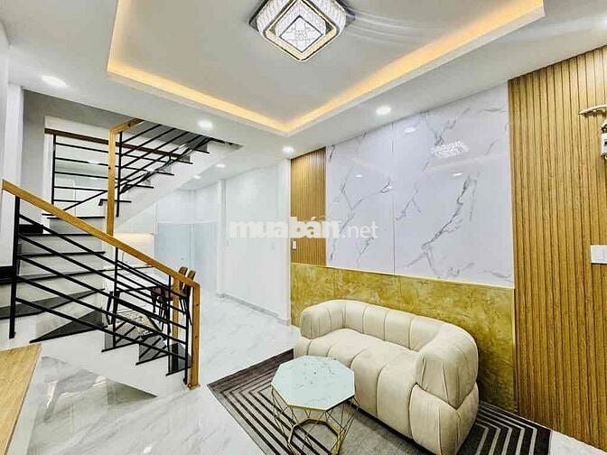 NẰM TRÊN TRỤC ĐƯỜNG BÙI ĐÌNH TUÝ HẺM XE HƠI CÁCH MẶT TIỀN 100m