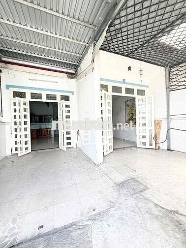 NHÀ GẦN MT ĐẶNG THÚC VỊNH HÓC MÔN
