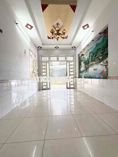 NHÀ GẦN MT ĐẶNG THÚC VỊNH HÓC MÔN