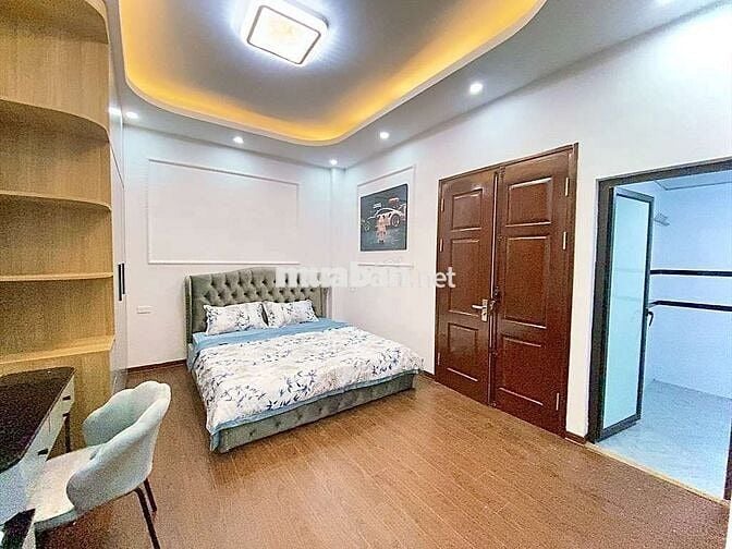 NHÀ ĐẸP NGAY PHỐ BÀ TRIỆU, CHỢ HÀ ĐÔNG, 34M2, ÔTÔ GẦN, SÂN XE RỘNG