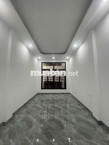 NHÀ MỚI TINH – LÔ TÂY HỒ – GẦN PHỐ – LUNG LINH KHÓ TÌM
