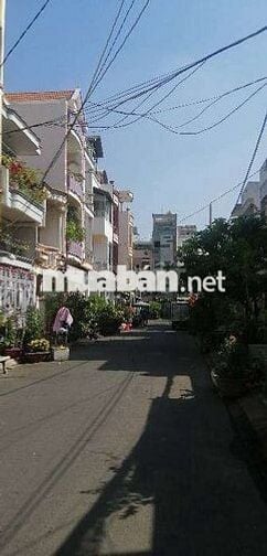 Nhà mặt tiền đường Tạ Mỹ Duật, đối diện bến xe Miền Tây