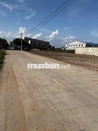 LÊN SÓNG LÔ ĐẤT 647M GẦN ĐƯỜNG DƯƠNG CÔNG KHI,  HÓC MÔN GIÁ 8,599 TỶ
