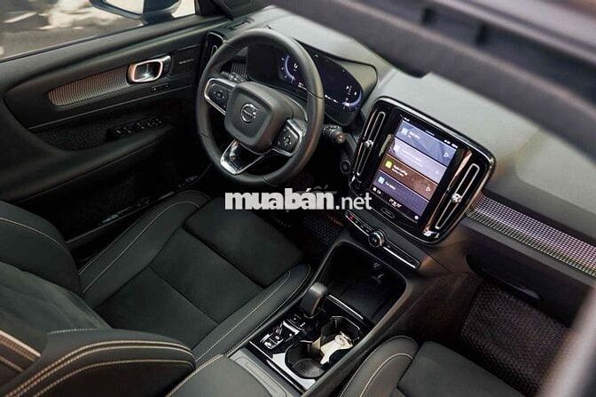 Volvo XC40 Ultimate B5 AWD 2023 Siu Đẹp