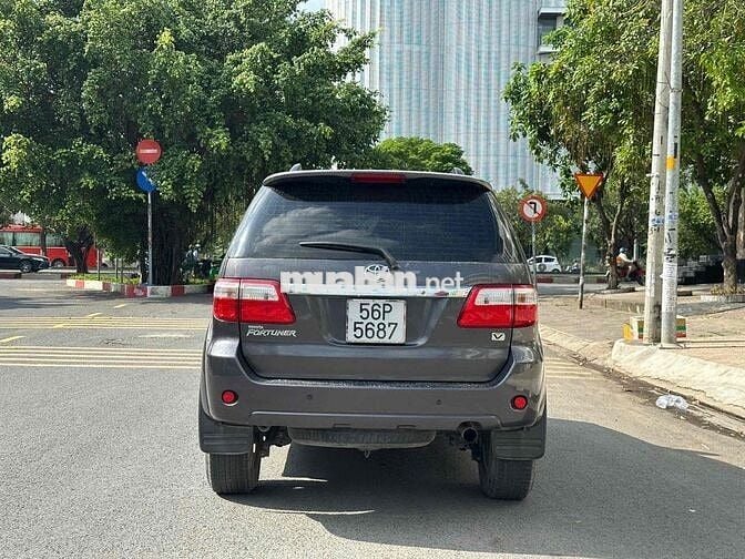 TOYOTA FORTUNER 2.7V HAI CẦU MÁY XĂNG