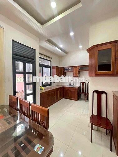 Nhà trệt lầu 3 phòng KDC Nam Long 2