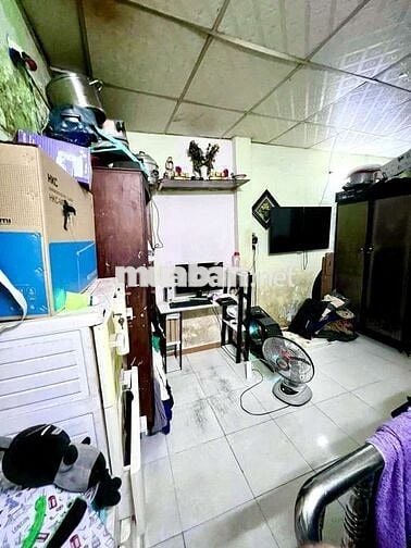Bán nhà nhỏ công năng to Giá nhỏ xíu Bà Hom P13Q6