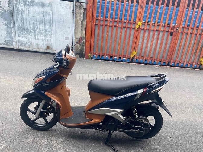 Bán Yamaha luvisa máy rất êm, giấy tờ đầy đủ