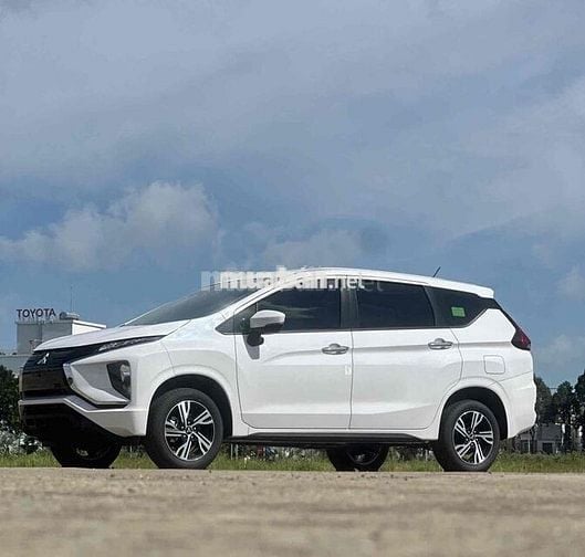 Mitsubishi Xpander 1.5 MT mới - KM:100%TB + 20t