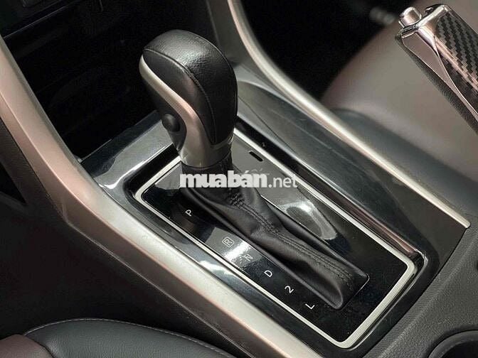 Mitsubishi Xpander 2020 Cross 1.5 AT - 72000 km