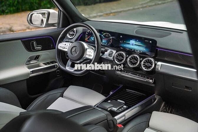 Mercedes GLB200 AMG 2021 - up nhiều option