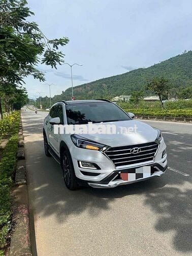 Hyundai Tucson 2017 1.6 AT Turbo - 65000 km