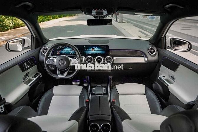 Mercedes GLB200 AMG 2021 - up nhiều option