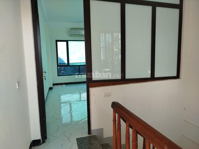 Bán nhà ngay thị trấn chúc sơn. Cách phố chỉ 30m.lh:0868823033