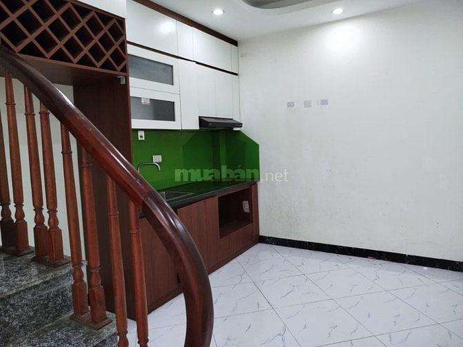 Bán nhà ngay thị trấn chúc sơn. Cách phố chỉ 30m.lh:0868823033