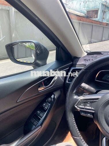 2019 1.5L Premium - 10000 km
