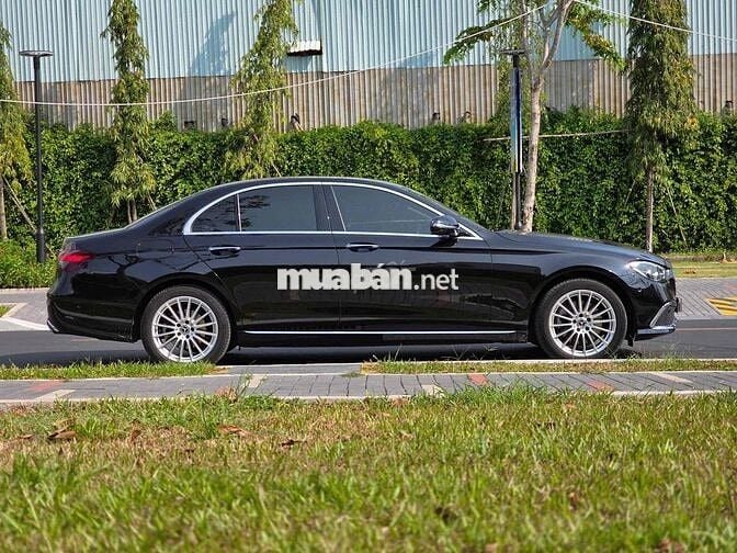 E200 Exclusive 2022 Siêu Lướt