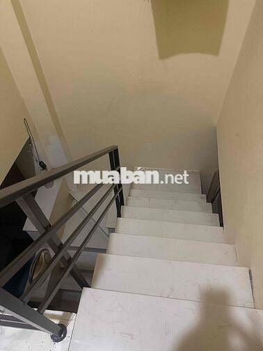 BÁN NHÀ FULL NỘI THẤT TRUNG TÂM Q7