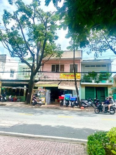 Bán nhà mặt tiền Hưng Phú Quận 8 – 181m², thu nhập 38 triệu/tháng