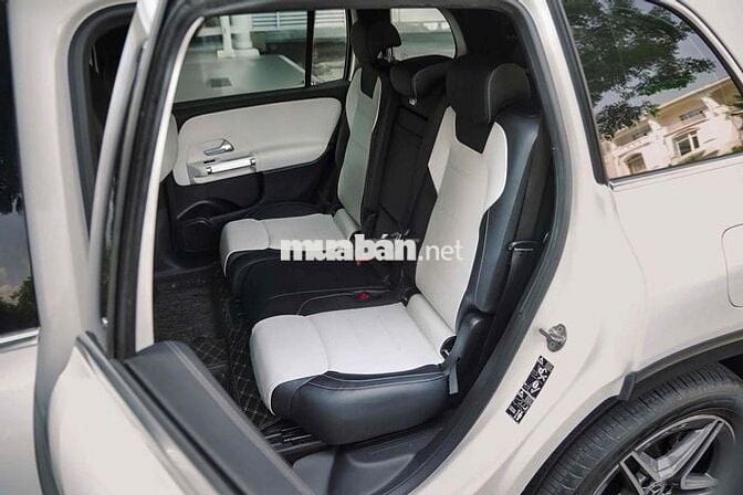 Mercedes GLB200 AMG 2021 - up nhiều option