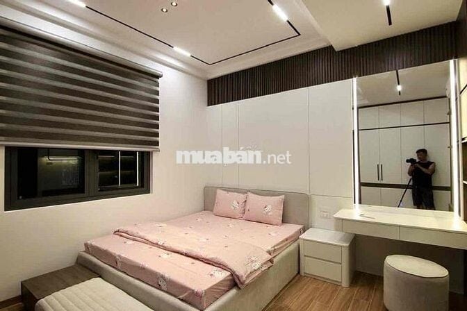 Nhà Phố Tân Cổ Điển Mới Xây Phú Thuận Quận 7