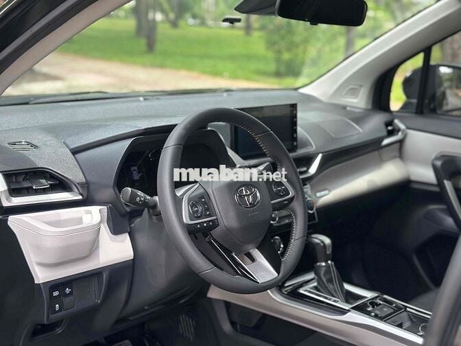 Bán xe Toyota Veloz siêu Phẩm cực đẹp